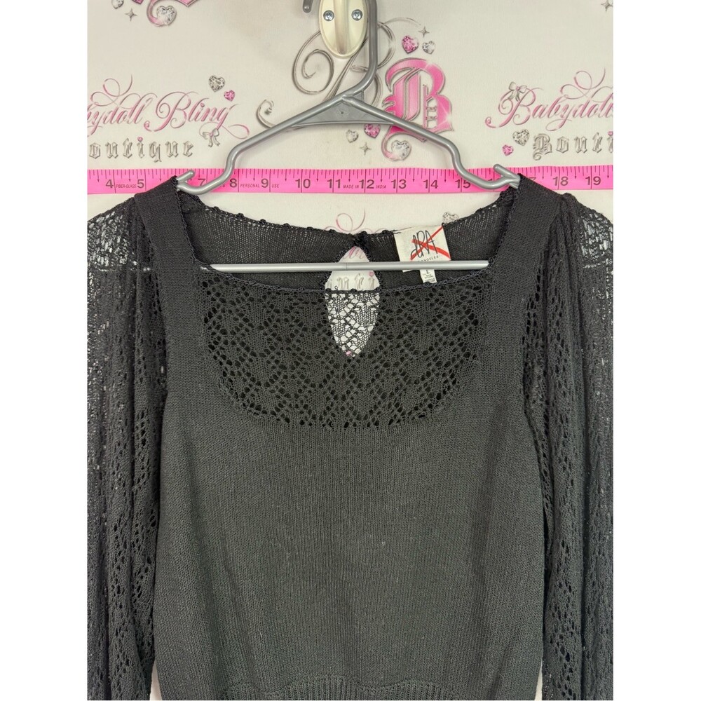 DRA LOS ANGELES shirt black Lace Sleeve Knit Top new with tags - Picture 5 of 15
